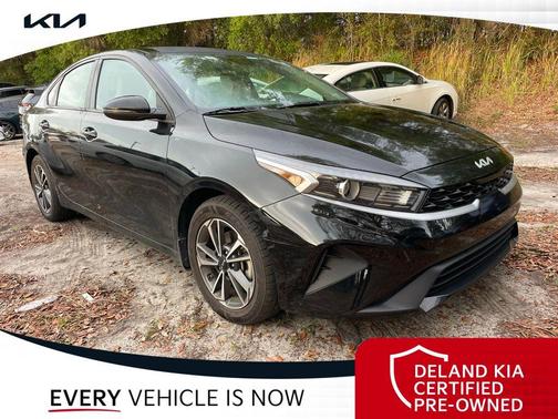 Aurora Black 2023 Kia Forte LXS