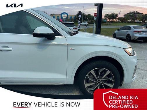 2022 Audi Q5 45 S line Premium Plus