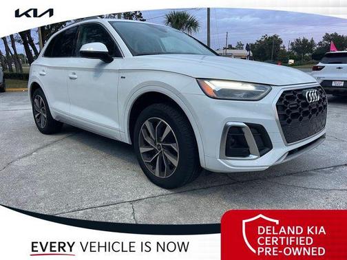 2022 Audi Q5 45 S line Premium Plus