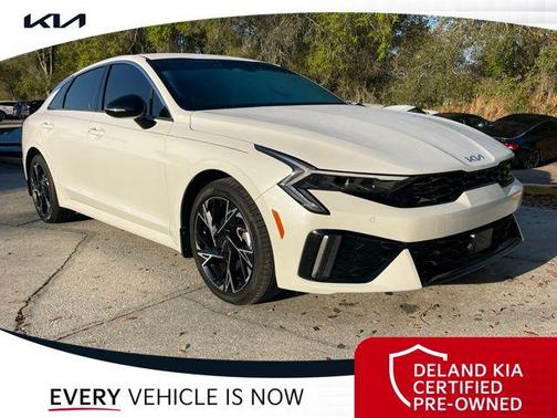 Snow White Pearl 2025 Kia K5 GT-Line