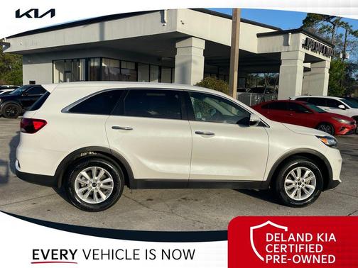 Snow White Pearl 2020 Kia Sorento L