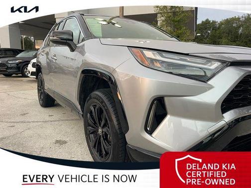 2023 Toyota RAV4 Hybrid SE