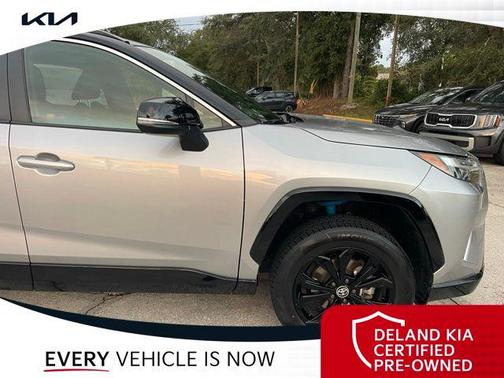 2023 Toyota RAV4 Hybrid SE
