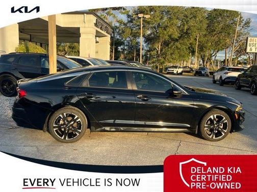 2023 Kia K5 GT-Line