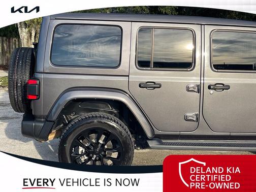 Crystal Metallic 2021 Jeep Wrangler Unlimited Sahara 4xe