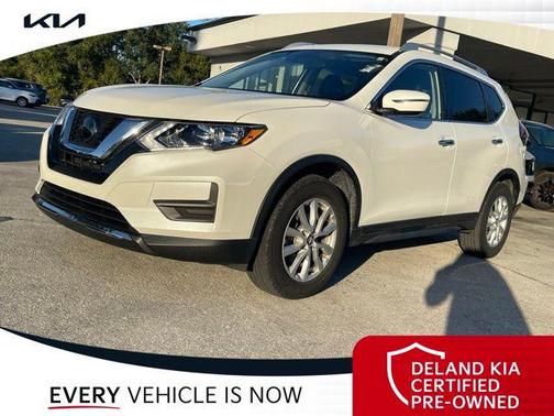 2020 Nissan Rogue SV