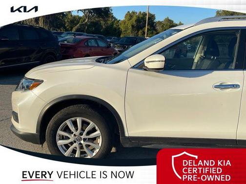 2020 Nissan Rogue SV