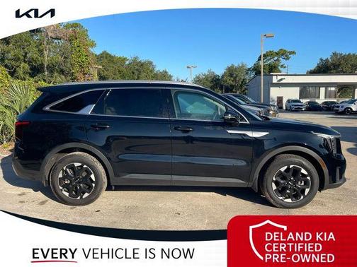 2025 Kia Sorento S