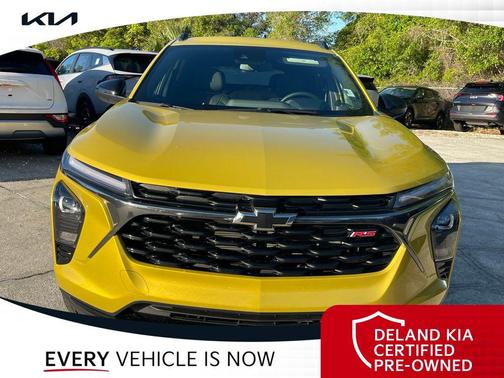 Nitro Yellow Metallic 2025 Chevrolet Trax FWD 2RS