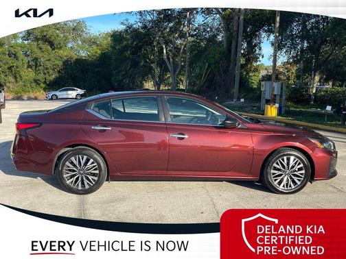 Garnet Pearl 2024 Nissan Altima 2.5 SV