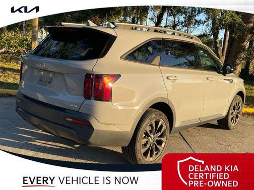 2023 Kia Sorento EX
