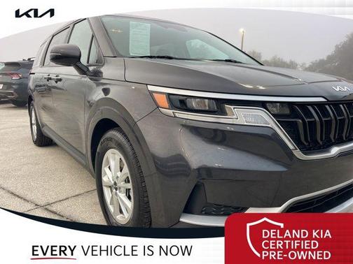 2024 Kia Carnival LX