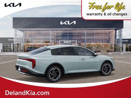 2026 Kia K4 EX