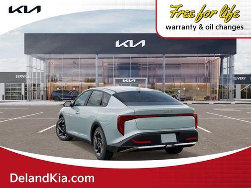 2026 Kia K4 EX