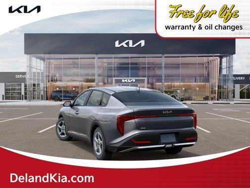 2025 Kia K4 LXS