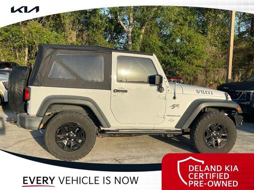 Bright White Clearcoat 2016 Jeep Wrangler Willys Wheeler
