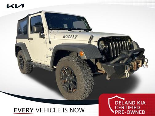 Bright White Clearcoat 2016 Jeep Wrangler Willys Wheeler