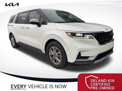 2022 Kia Carnival LX