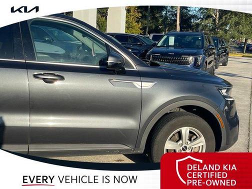 2023 Kia Sorento LX