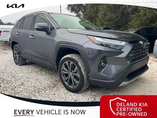 2024 Toyota RAV4 Hybrid SE