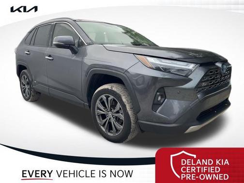 2024 Toyota RAV4 Hybrid SE