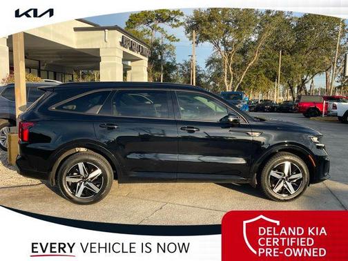 2023 Kia Sorento EX