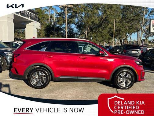 2022 Kia Sorento Hybrid S