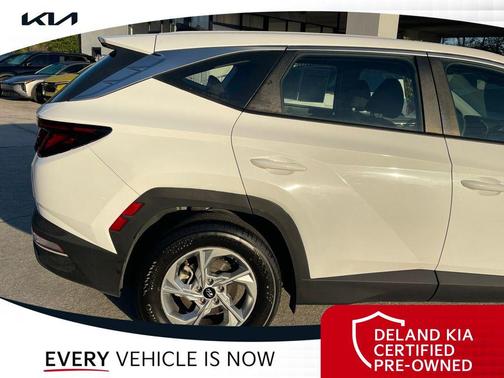 Serenity White Pearl 2023 Hyundai TUCSON SE