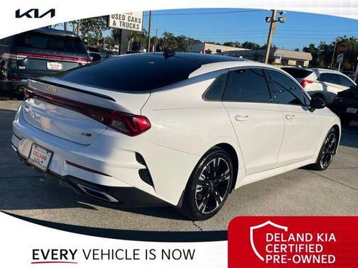 2022 Kia K5 GT-Line
