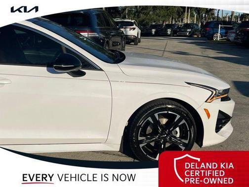 2022 Kia K5 GT-Line