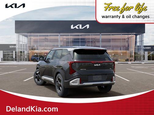 Interstellar Gr 2027 Kia Seltos EX