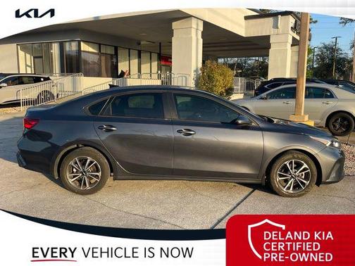 Gravity Gray 2023 Kia Forte LXS
