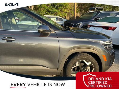 Gravity Gray 2024 Kia Seltos EX