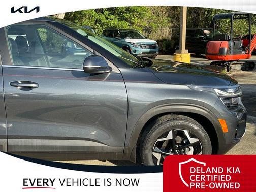 Gravity Gray 2024 Kia Seltos EX