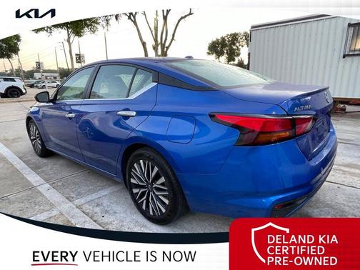 Bluestone Pearl 2025 Nissan Altima 2.5 SV
