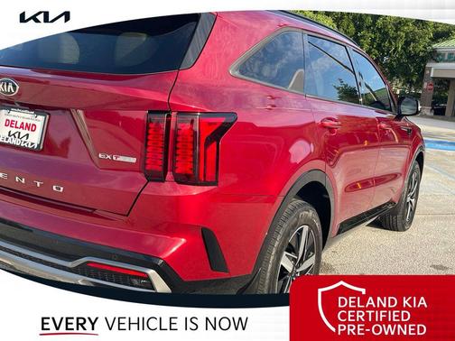 Passion Red Tintcoat 2021 Kia Sorento EX