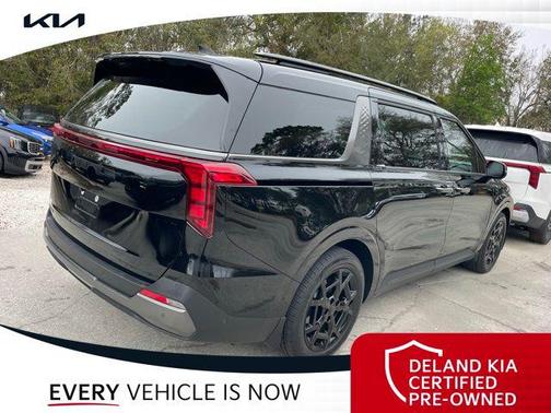 2026 Kia Carnival SX