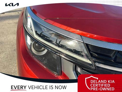 Mars Orange 2024 Kia Seltos S