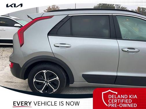 2023 Kia Niro EX