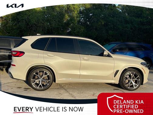 Alpine White 2021 BMW X5 sDrive40i