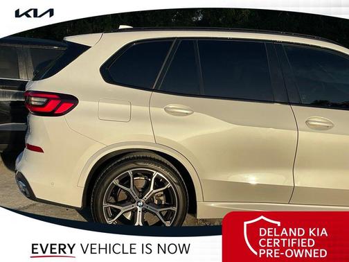 Alpine White 2021 BMW X5 sDrive40i