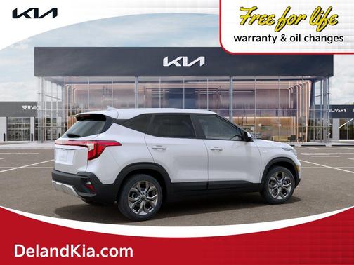 Snow White Pearl 2026 Kia Seltos LX