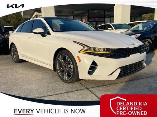 2022 Kia K5 EX