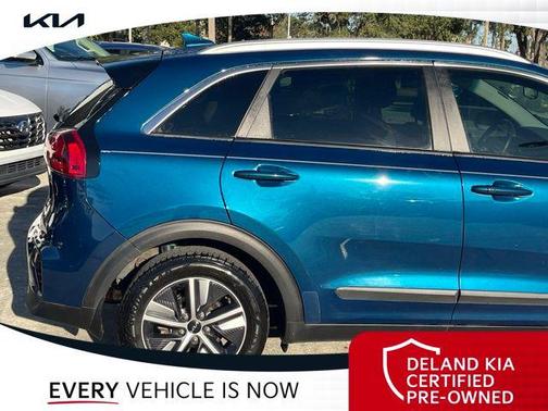 2022 Kia Niro LXS