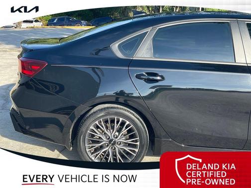 Aurora Black 2023 Kia Forte GT-Line