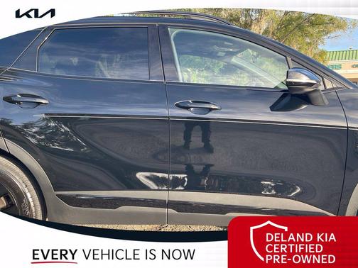 Ebony Black 2025 Kia Sportage X-Line