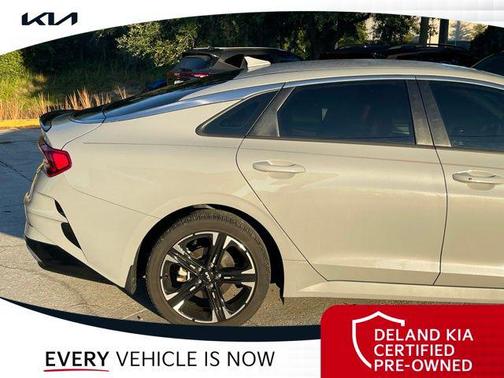 2023 Kia K5 GT-Line