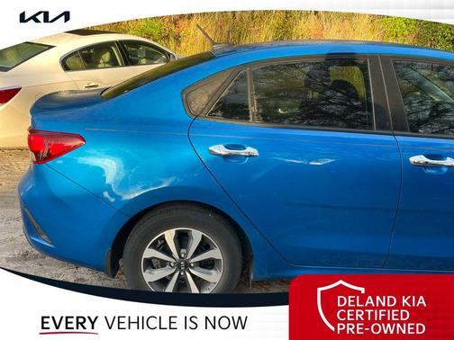 Sporty Blue 2021 Kia Rio S