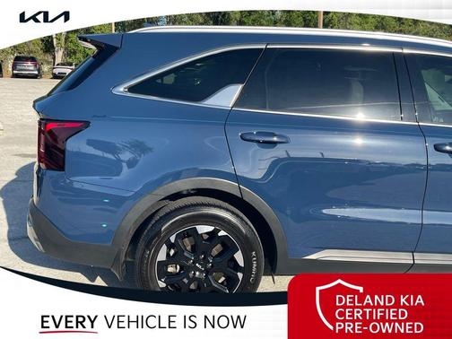 Midnight Lake Blue 2025 Kia Sorento S