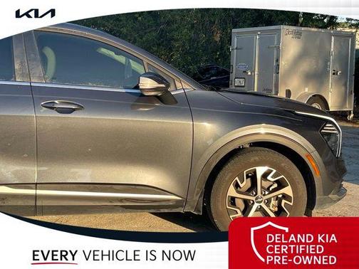 2024 Kia Sportage EX